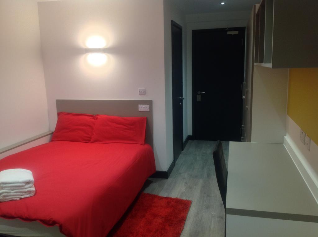 Peace Apartments - Luton 外观 照片