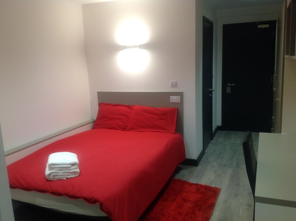 Peace Apartments - Luton 外观 照片